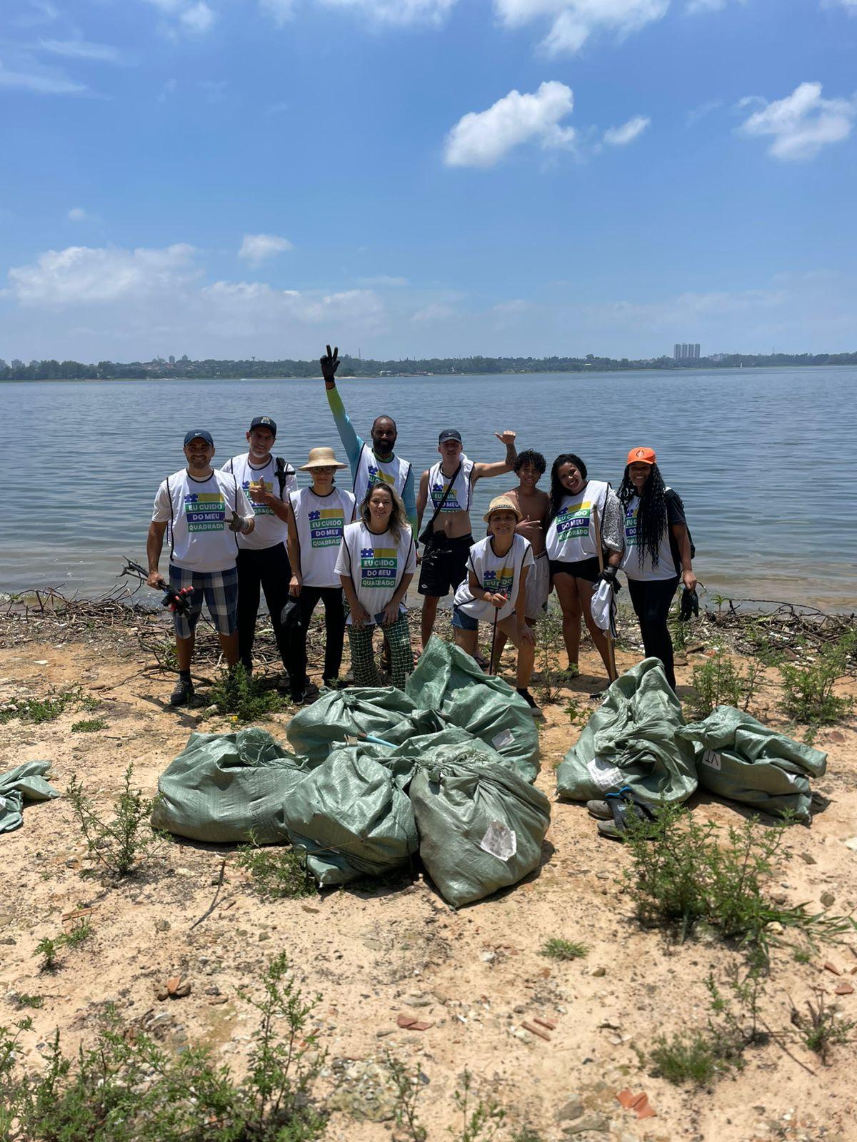 Limpeza na represa Guarapiranga - Jd São Francisco 